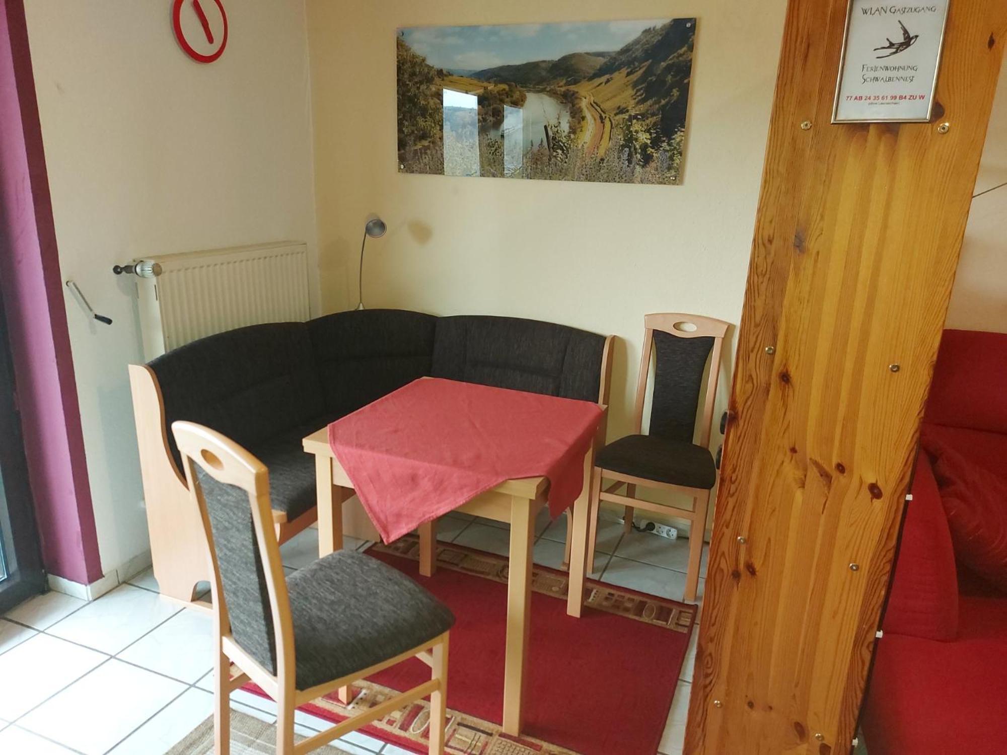 Ferienwohnung „Schwalbennest“ Reil/Mosel Luaran gambar